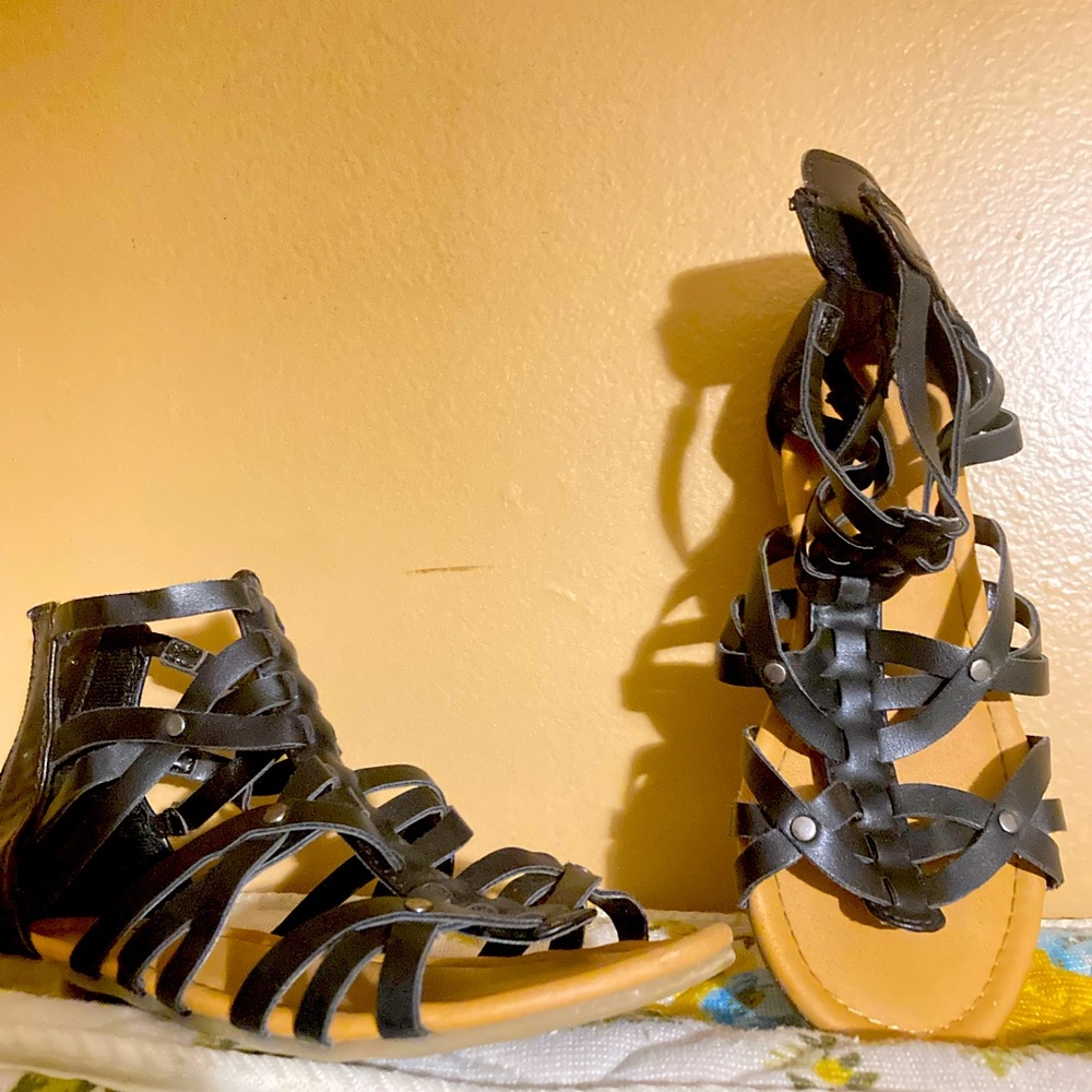 Women’s Black Sandals